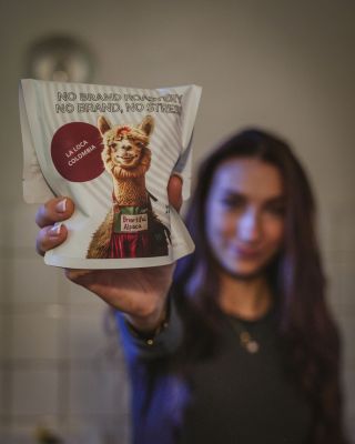 Kafe si pražíme sami – to už každý ví 😎 Ale věděl jsi, že ho můžeš koupit přímo u nás ve Větvi nebo na webu produkty...