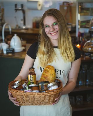 😋 Doplnili jsme obchůdek! Sladké, slané, malé i velké – všechno, co tě potěší, si můžeš teď vybrat u nás. 🛍️...